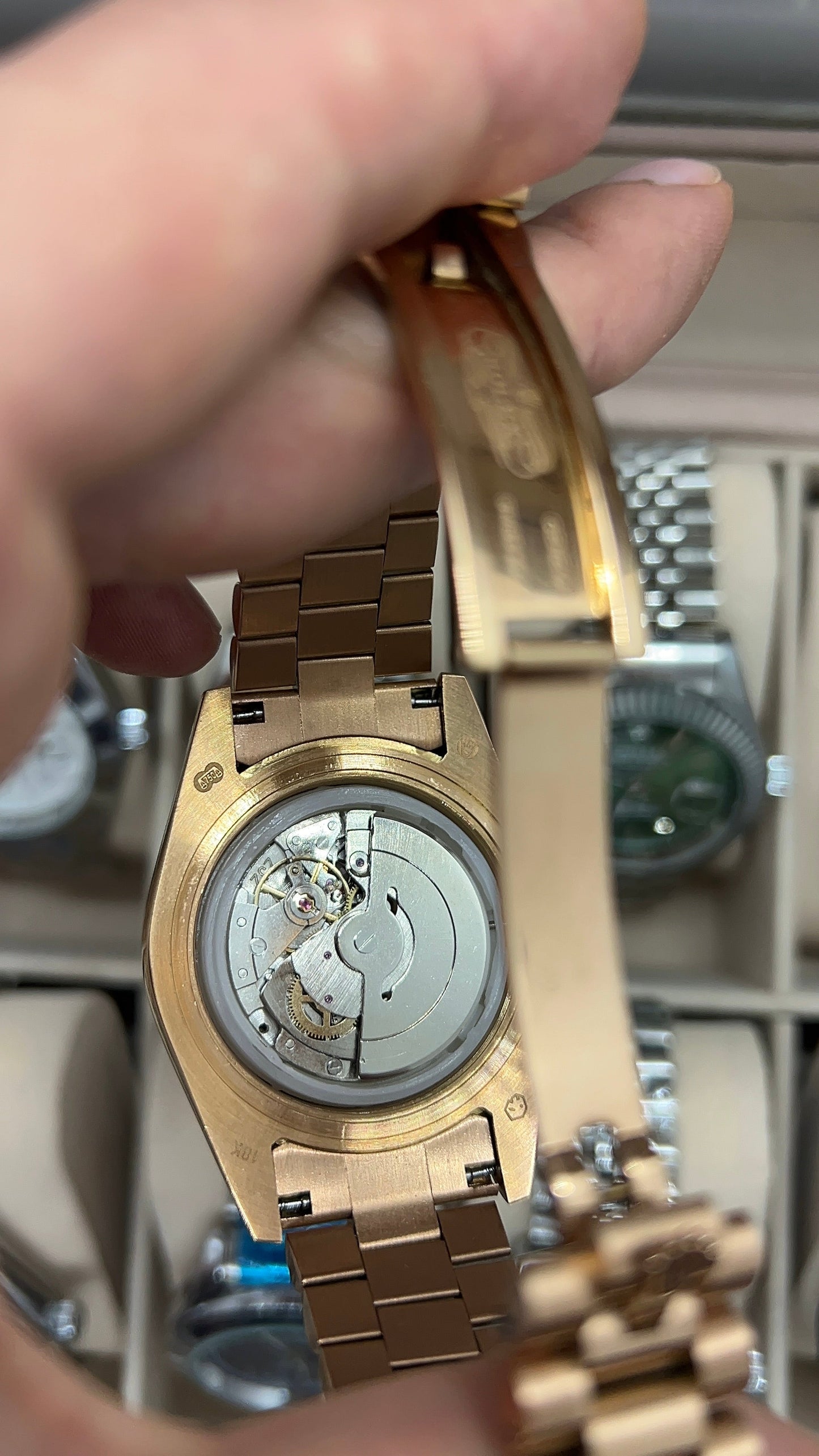 Rolex chocolate ( automatic)