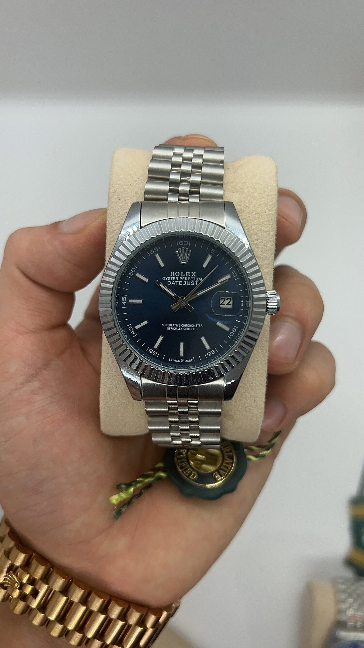 Tous les Montres