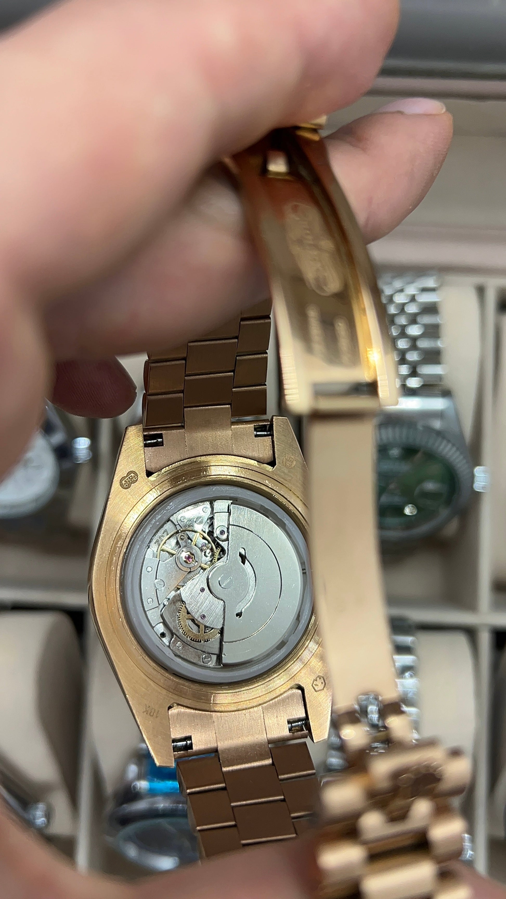 Rolex chocolate ( automatic)